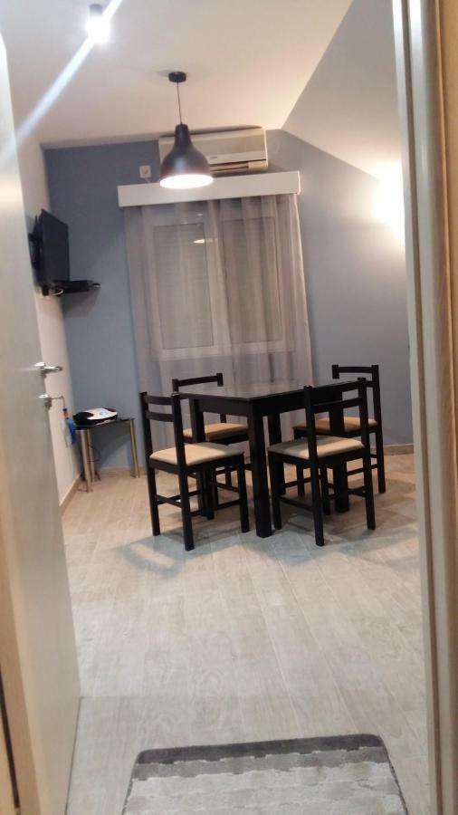 Apartments Sovran Vila Marija Prcanj Exterior photo